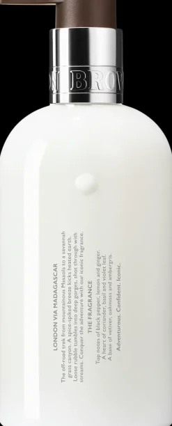 Molton Brown Vartalonhoito<Re-Charge Black Pepper Body Lotion vartalovoide 300 ml