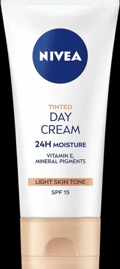 NIVEA Kasvojenhoito<50ml BB Tinted Moisturiser Cream SK15 -päivävoide