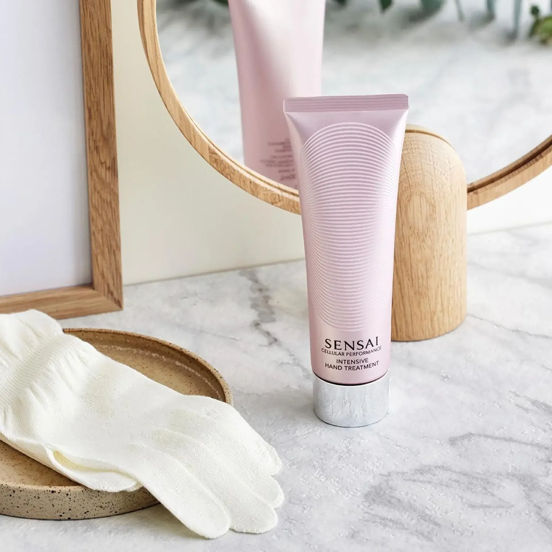 SENSAI J-Beauty|Käsienhoito<Cellular Performance Intensive Hand Treatment käsivoide 100 ml