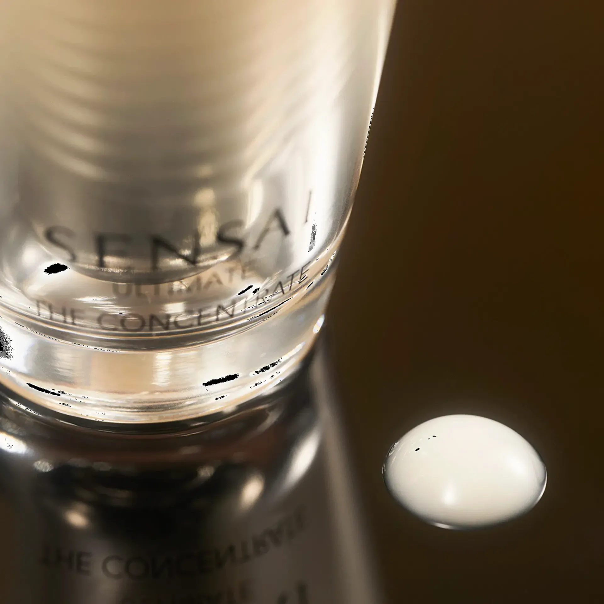 SENSAI J-Beauty|Kasvojenhoito<Ultimate The Concentrate seerumi 30 ml