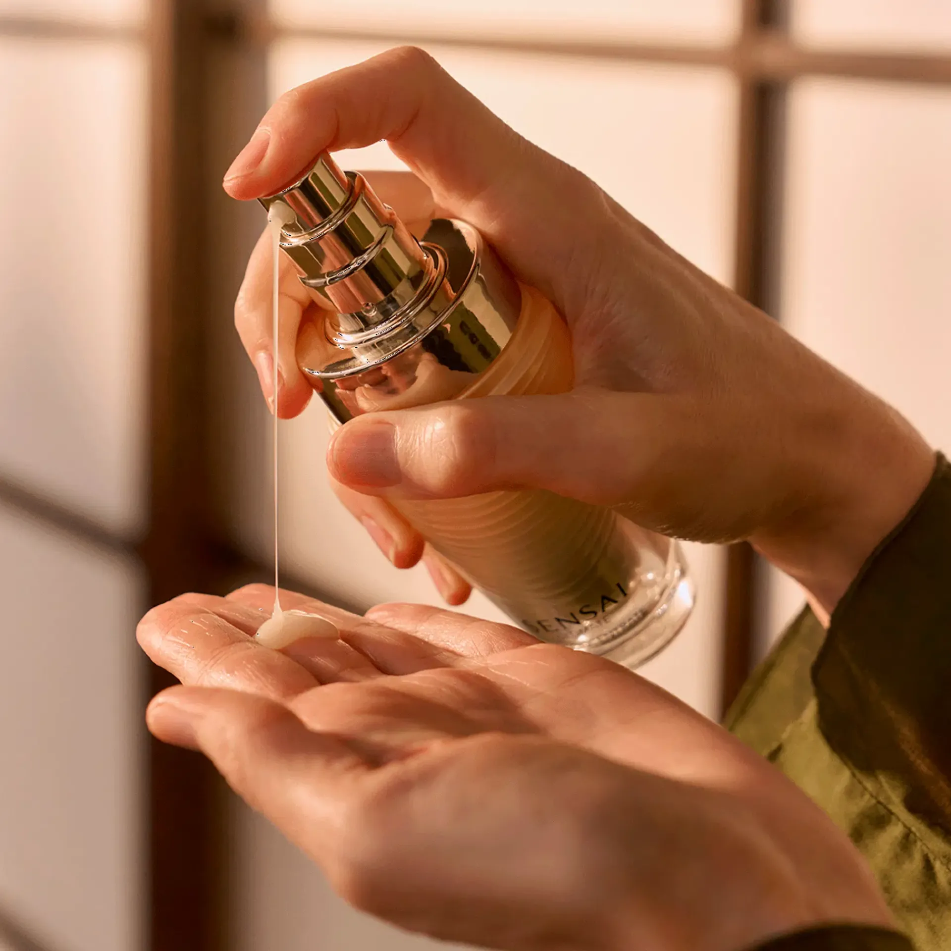 SENSAI J-Beauty|Kasvojenhoito<Ultimate The Concentrate seerumi 30 ml