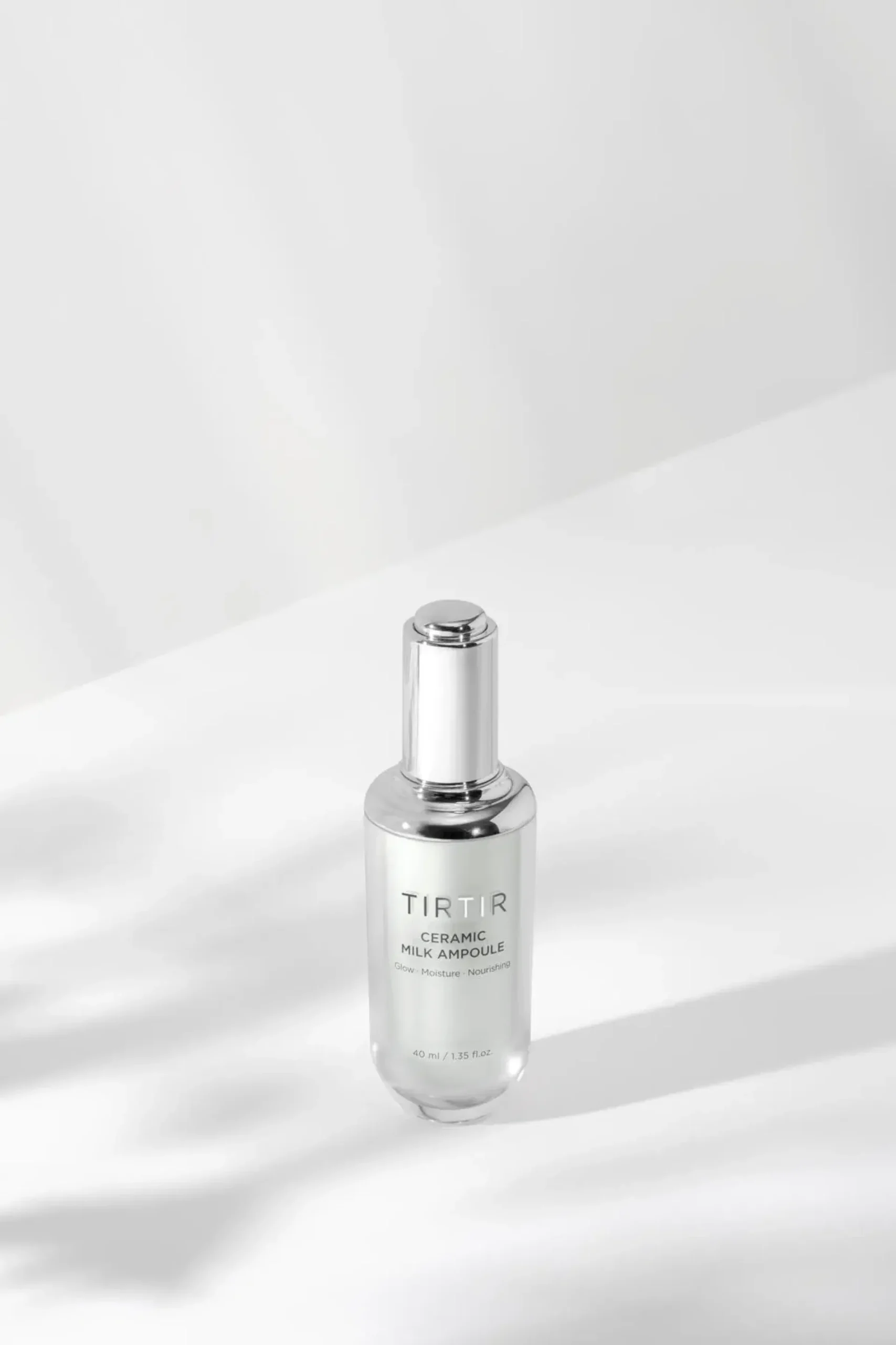 TIRTIR Korealainen Ihonhoito<Ceramic Milk Ampoule seerumi 40 ml